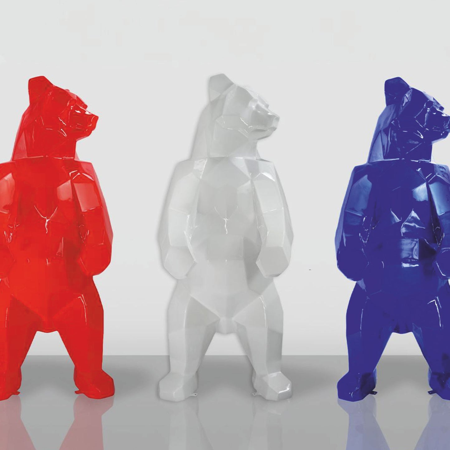 Abstrakte XXL Bär Skulptur