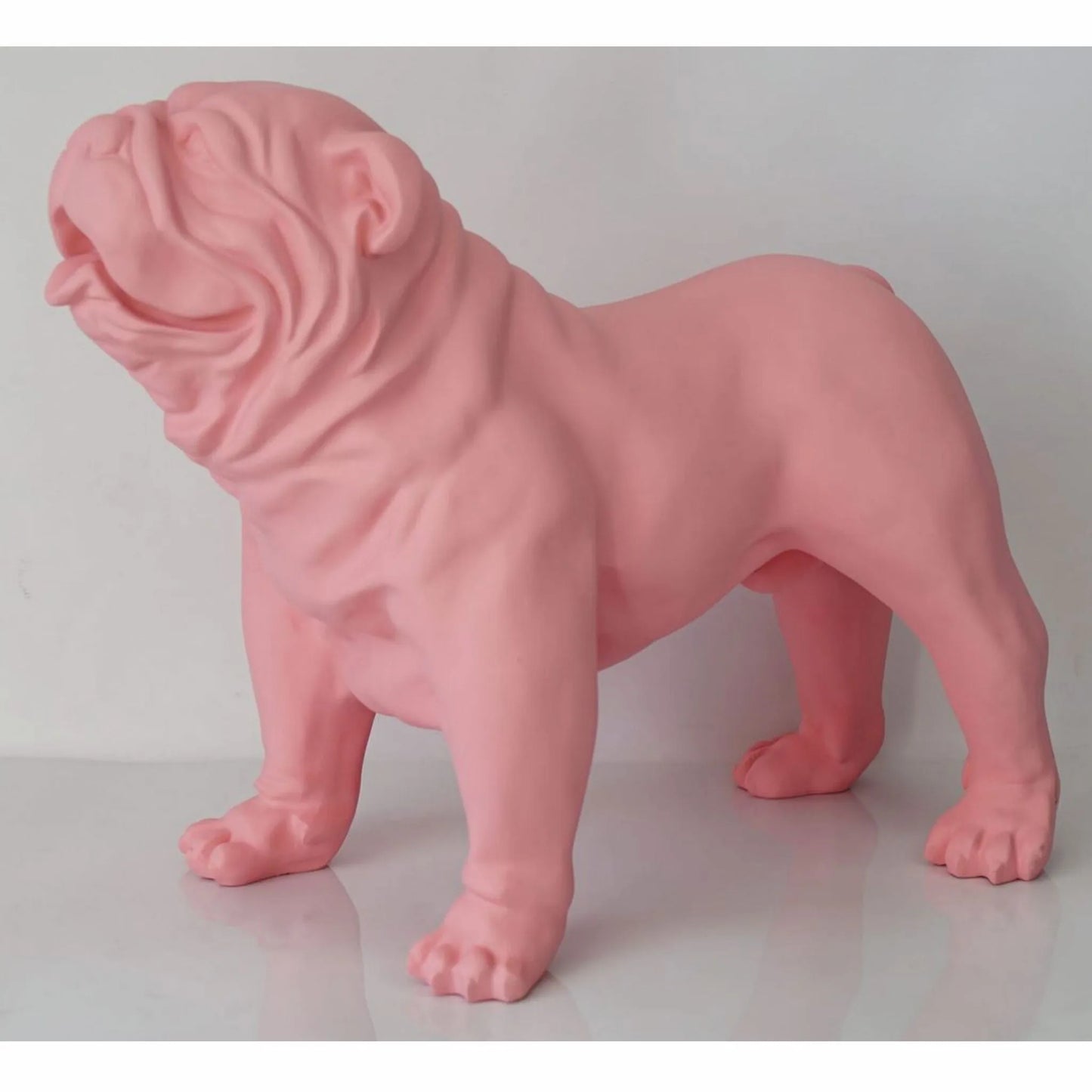 Dekorativ skulptur bulldog stående